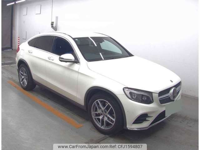 mercedes-benz glc-class 2017 CFJ1594807 image 1