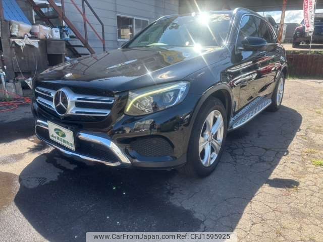 mercedes-benz glc-class 2016 CFJ1595925 image 1