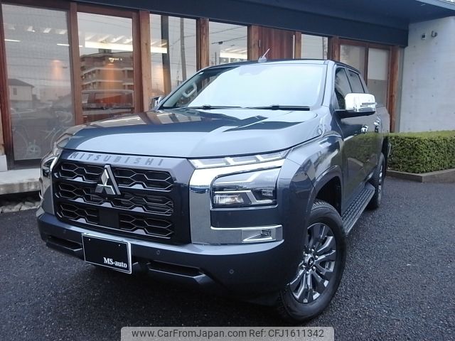 mitsubishi triton 2024 CFJ1611342 image 1