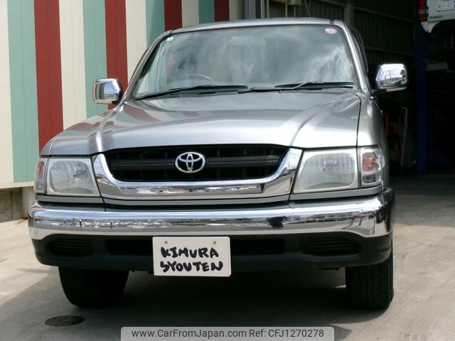 toyota hilux-sports-pick-up 2001 GOO_NET_EXCHANGE_1002267A30250610W001 image 2