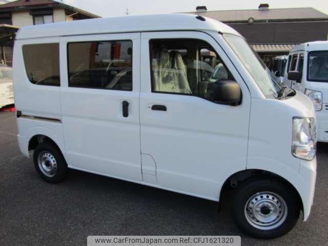 suzuki every 2025 CFJ1621320 image 2