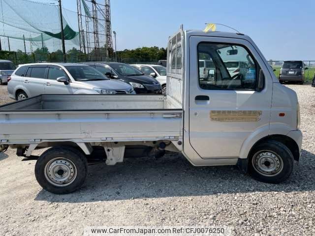 suzuki carry-truck 2002 -SUZUKI--Carry Truck DA63T--DA63T-111747---SUZUKI--Carry Truck DA63T--DA63T-111747- image 2