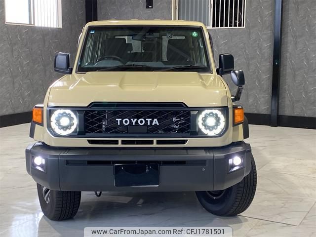 toyota landcruiser-70 2024 CFJ1781501 image 2