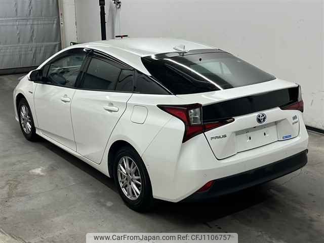 toyota prius 2019 -TOYOTA--Prius ZVW55-8070668---TOYOTA--Prius ZVW55-8070668- image 2