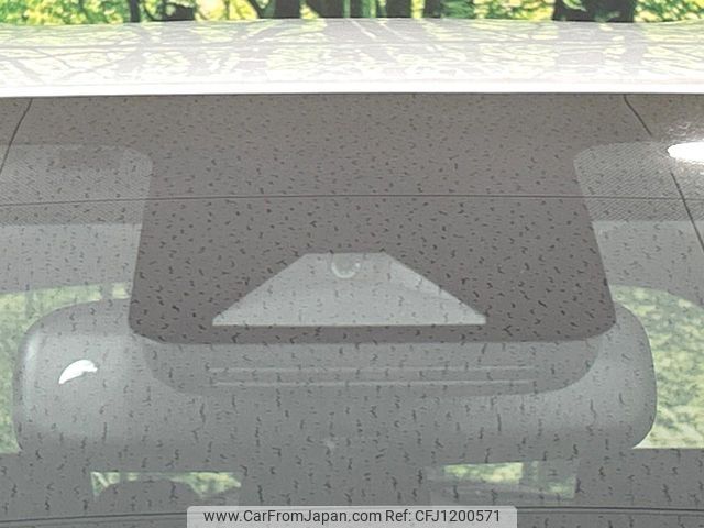toyota aqua 2023 -TOYOTA--AQUA 6AA-MXPK11--MXPK11-2125641---TOYOTA--AQUA 6AA-MXPK11--MXPK11-2125641- image 2