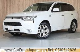 mitsubishi outlander-phev 2013 -MITSUBISHI--Outlander PHEV DLA-GG2W--GG2W-0007014---MITSUBISHI--Outlander PHEV DLA-GG2W--GG2W-0007014-