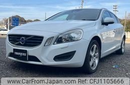 volvo v60 2012 quick_quick_FB4164T_YV1FW485BC1056876