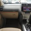 toyota land-cruiser-prado 2019 24430802 image 28