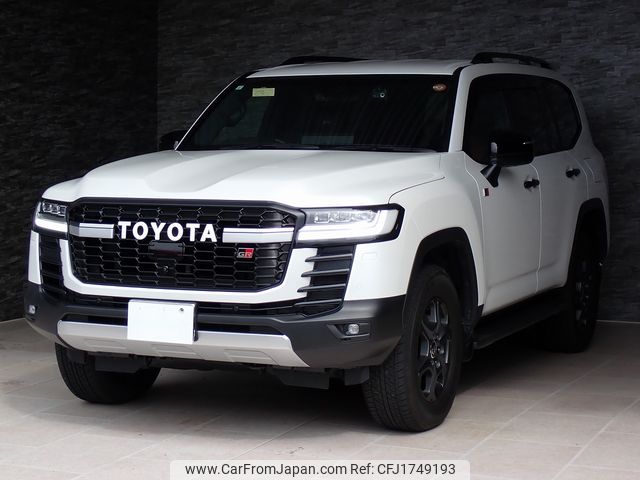 toyota land-cruiser 2023 CFJ1749193 image 1