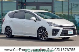 toyota prius-α 2016 CFJ1578755