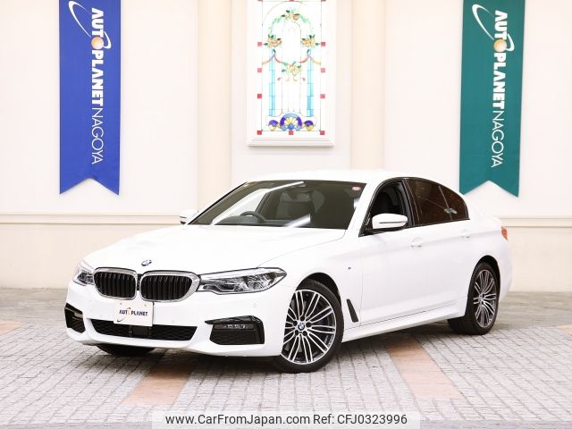 bmw 5-series 2018 -BMW--BMW 5 Series DBA-JB30--WBAJB32010WW01277---BMW--BMW 5 Series DBA-JB30--WBAJB32010WW01277- image 1