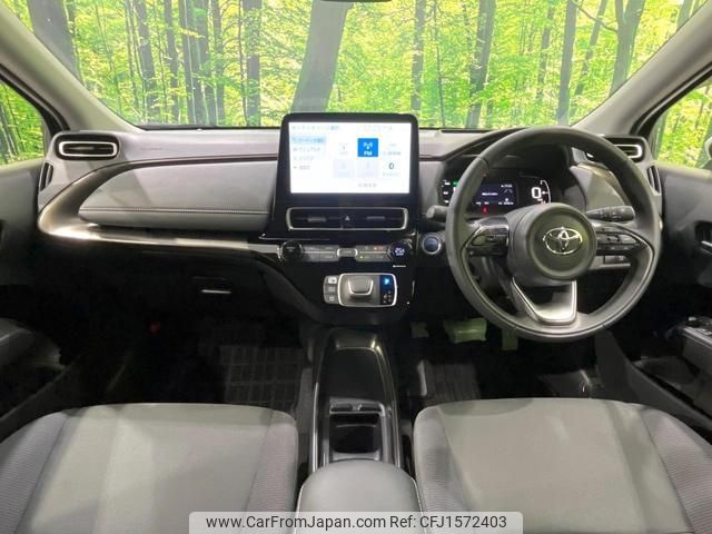 toyota aqua 2022 CFJ1572403 image 2