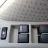 toyota vitz 2006 3282185-N2025040154A-24 image 24
