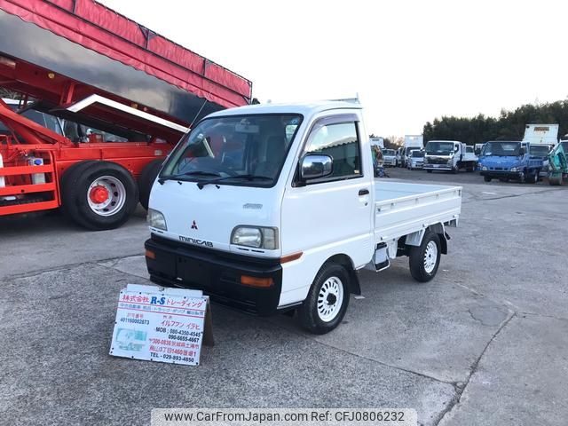 mitsubishi minicab-truck 1998 aea96f0abc100d4a98715e1b45584668 image 1