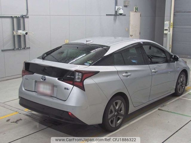 toyota prius 2019 CFJ1886322 image 2