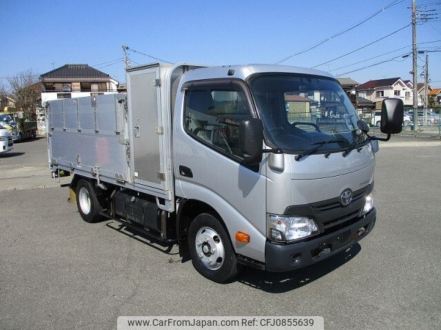 toyota dyna-truck 2017 -TOYOTA--Dyna TKG-XZU645--XZU645-0003423---TOYOTA--Dyna TKG-XZU645--XZU645-0003423- image 2