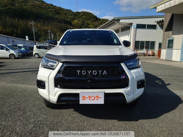 toyota hilux 2023 4d00fc43200015234a3371a1cb4962e1 image 2