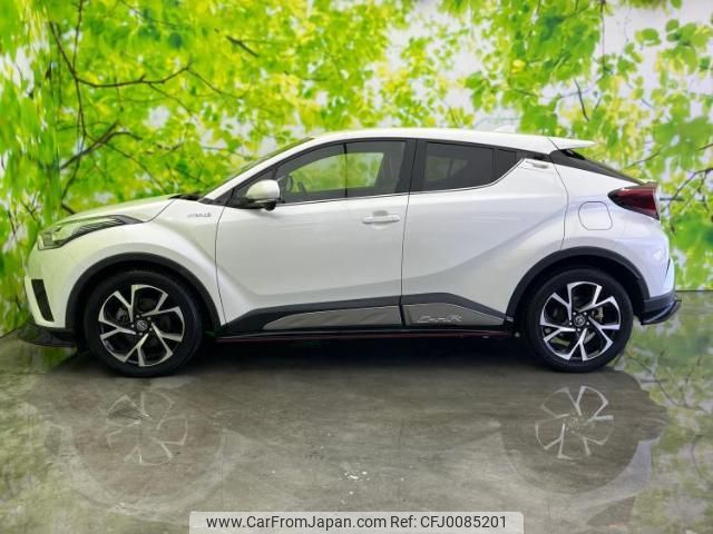 toyota c-hr 2018 quick_quick_DAA-ZYX10_ZYX10-2162297 image 2