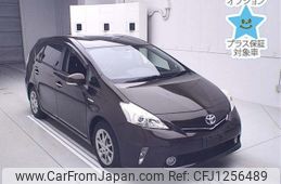 toyota prius-α 2014 CFJ1256489