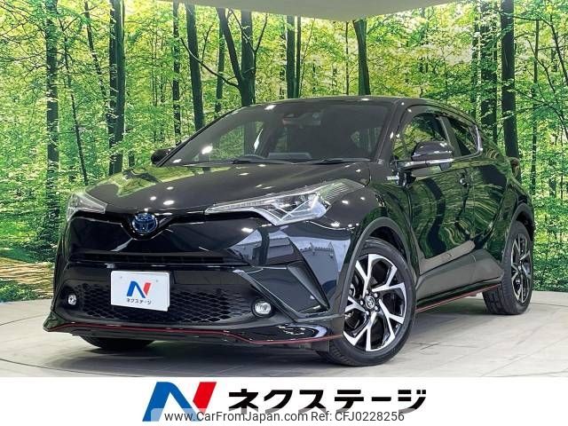 toyota c-hr 2018 -TOYOTA--C-HR DAA-ZYX10--ZYX10-2145577---TOYOTA--C-HR DAA-ZYX10--ZYX10-2145577- image 1