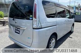 nissan serena 2011 TE2964