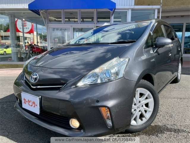 toyota prius-α 2014 CFJ1705489 image 1