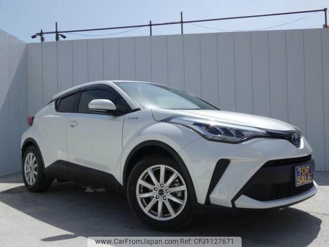 toyota c-hr 2020 quick_quick_6AA-ZYX11_ZYX11-2012739 image 1