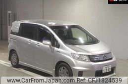 honda freed-spike 2013 CFJ1824539