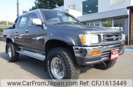 toyota hilux-pick-up 1992 CFJ1613449