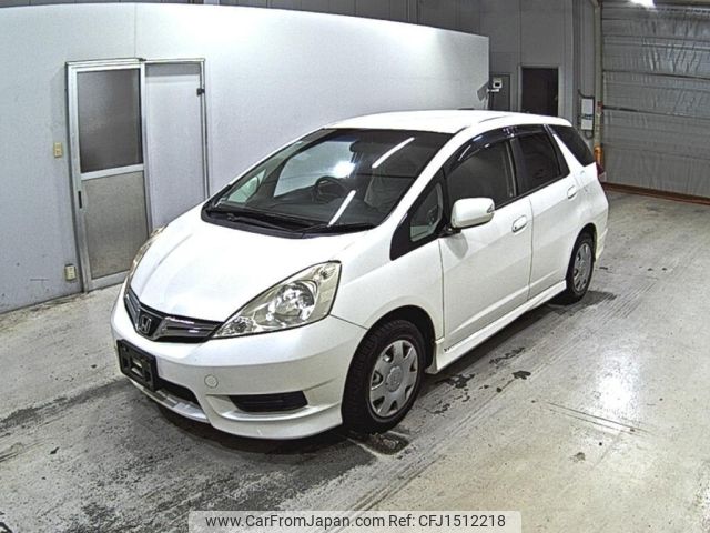 honda fit-shuttle 2013 CFJ1512218 image 1
