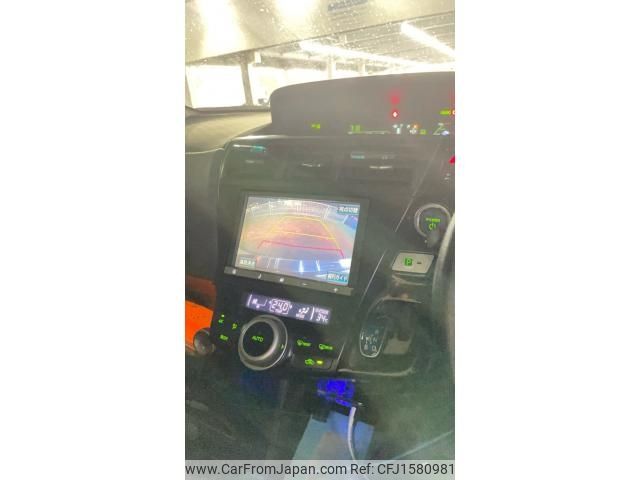 toyota prius-α 2012 CFJ1580981 image 2