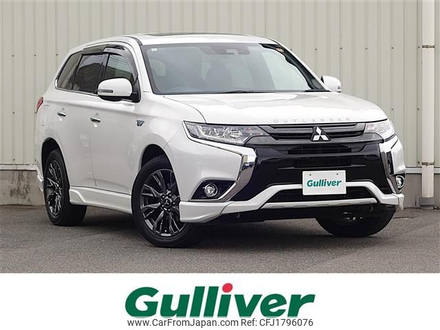 mitsubishi outlander-phev 2017 CFJ1796076 image 1