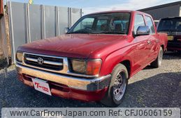 toyota hilux-sports-pick-up 2001 GOO_NET_EXCHANGE_0403700A30241226W003