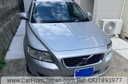 volvo v50 2009 CFJ1893977