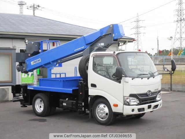 hino dutro 2018 GOO_NET_EXCHANGE_0403732A30241024W001 image 2