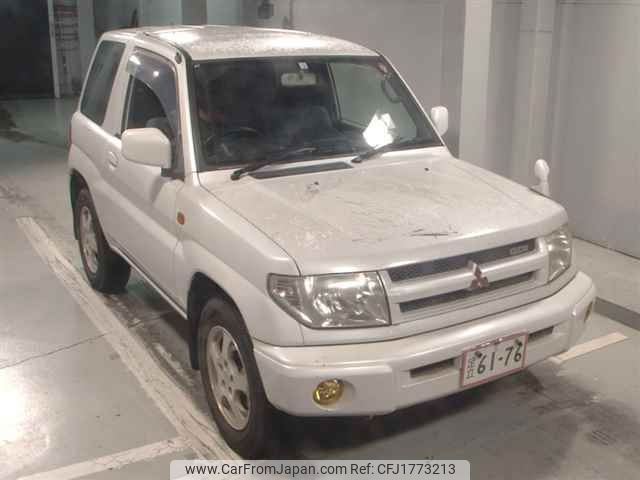 mitsubishi pajero-io 2000 CFJ1773213 image 1