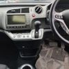 honda stream 2010 CFJ1790641 image 7