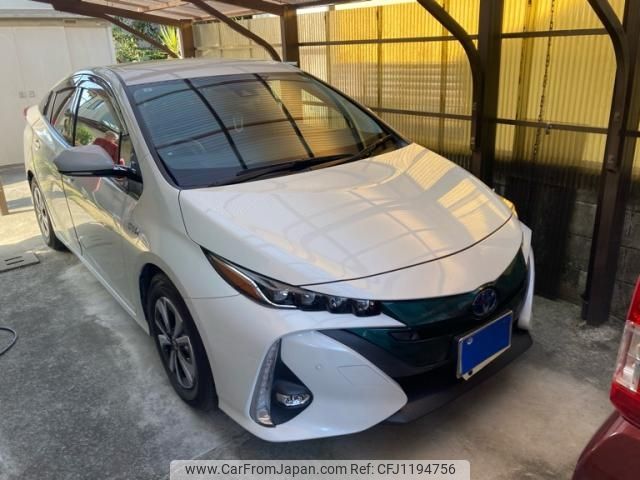 toyota prius-phv 2017 -TOYOTA--Prius PHV DLA-ZVW52--ZVW52-3019396---TOYOTA--Prius PHV DLA-ZVW52--ZVW52-3019396- image 1