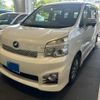 toyota voxy 2012 -TOYOTA--Voxy DBA-ZRR70W--ZRR70-0524630---TOYOTA--Voxy DBA-ZRR70W--ZRR70-0524630- image 1