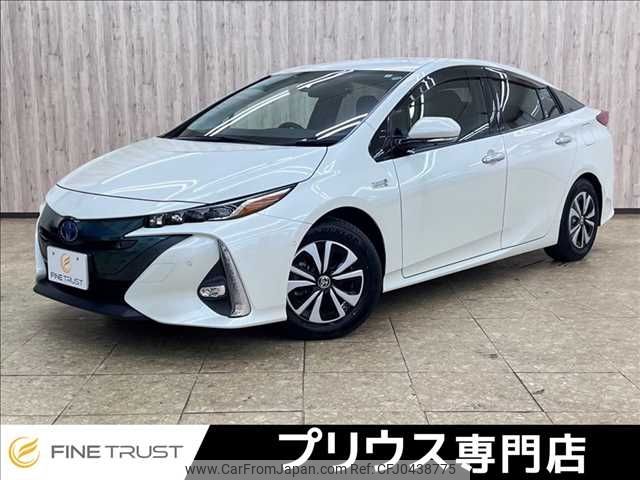 toyota prius-phv 2018 -TOYOTA--Prius PHV DLA-ZVW52--ZVW52-3070998---TOYOTA--Prius PHV DLA-ZVW52--ZVW52-3070998- image 1