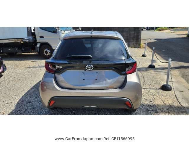 toyota yaris 2022 CFJ1566995 image 2