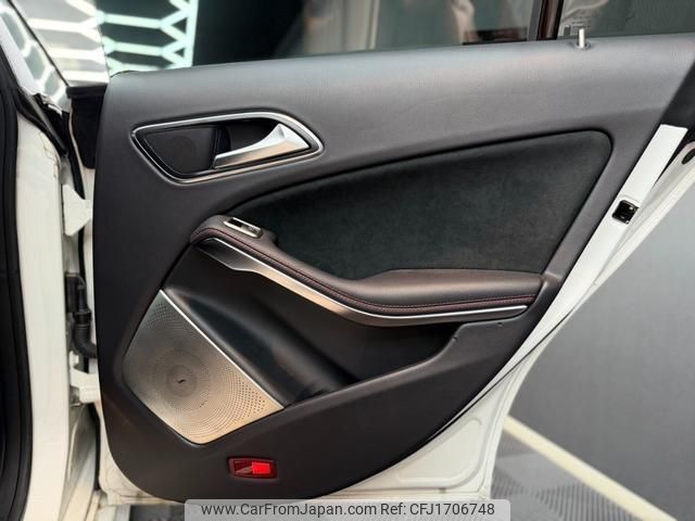 mercedes-benz cla-class 2018 CFJ1706748 image 2