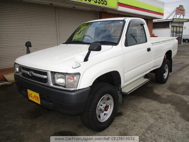 toyota hilux 2004 CFJ7815933 image 1