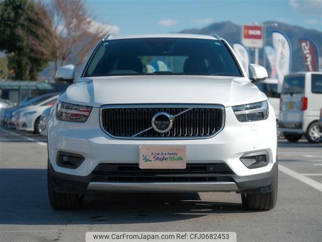 volvo xc40 2021 quick_quick_5AA-XB420TXCM_YV1XZK9MDM2548126 image 2