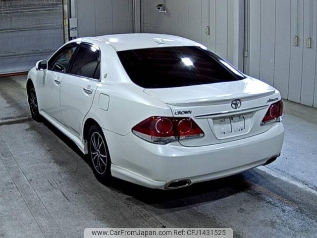 toyota crown 2011 CFJ1431525 image 2
