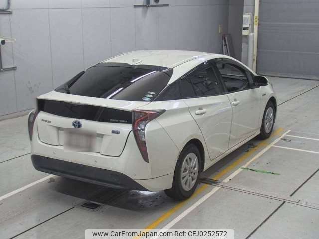 toyota prius 2017 -TOYOTA--Prius DAA-ZVW50--ZVW50-8063918---TOYOTA--Prius DAA-ZVW50--ZVW50-8063918- image 2