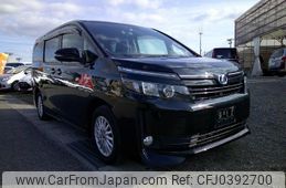 toyota voxy 2014 GOO_JP_700120051630241031001