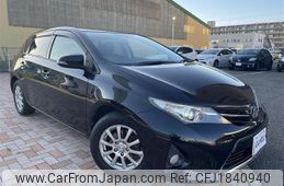 toyota auris 2012 CFJ1840940