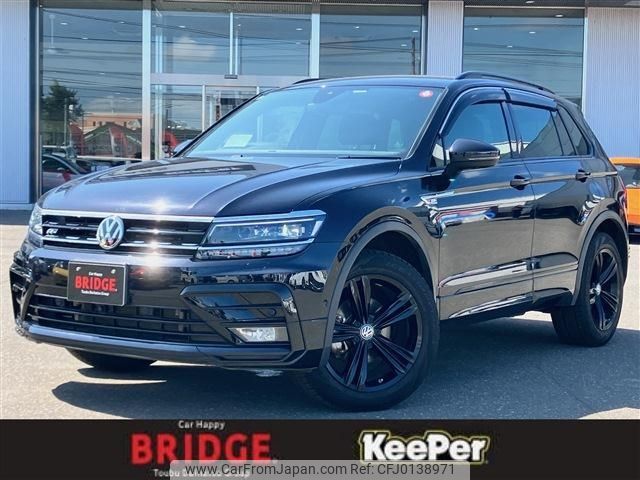 volkswagen tiguan 2018 -VOLKSWAGEN 【札幌 303ﾏ1827】--VW Tiguan 5NDFGF--KW803077---VOLKSWAGEN 【札幌 303ﾏ1827】--VW Tiguan 5NDFGF--KW803077- image 1