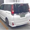 toyota noah 2015 quick_quick_DBA-ZRR80W_0135318 image 5